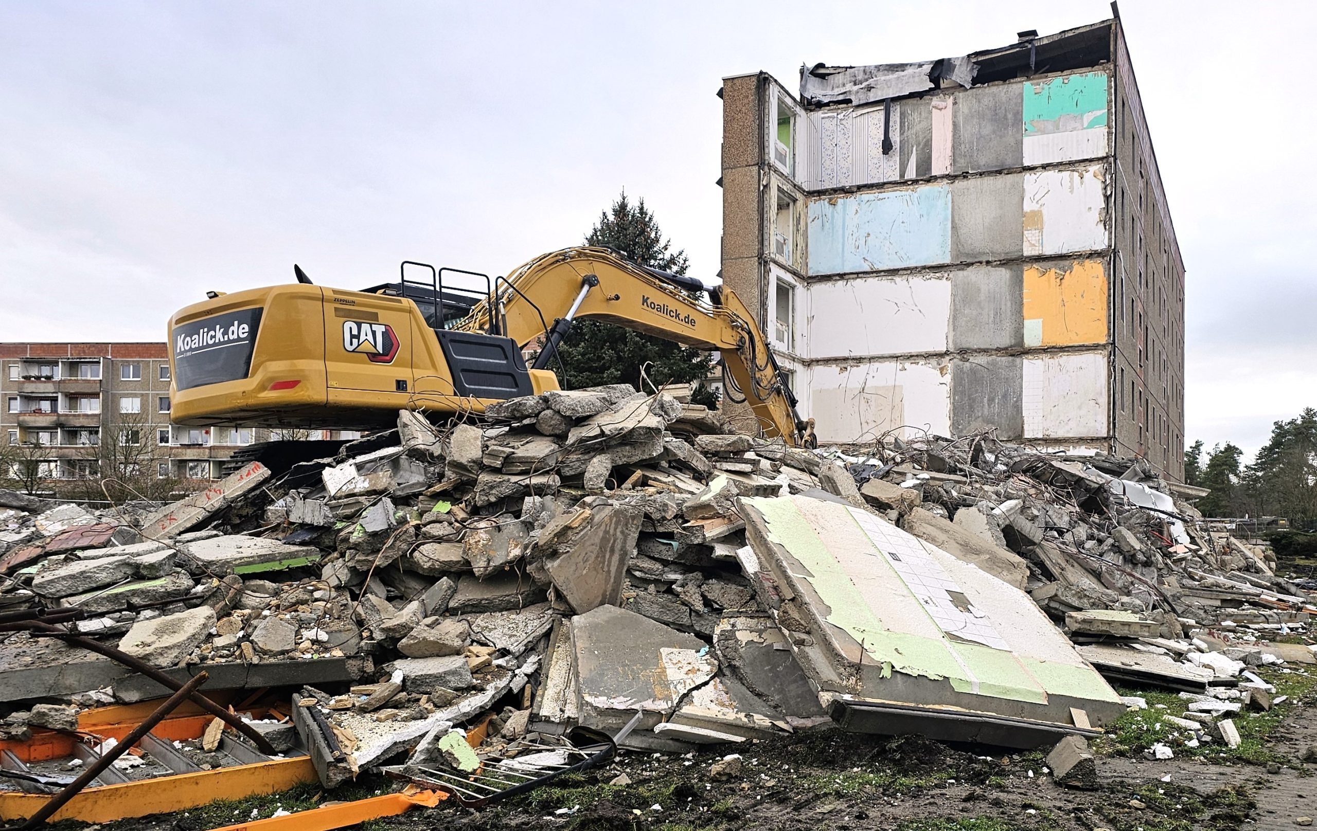 Abrissarbeiten in Großräschen im Januar 2025